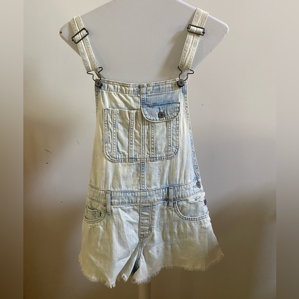 Abercrombie & Fitch Overall Shorts